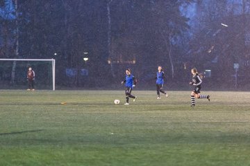 Bild 120 - Frauen SV Henstedt Ulzburg III - SG Weede/Westerrade : Ergebnis: 5:2